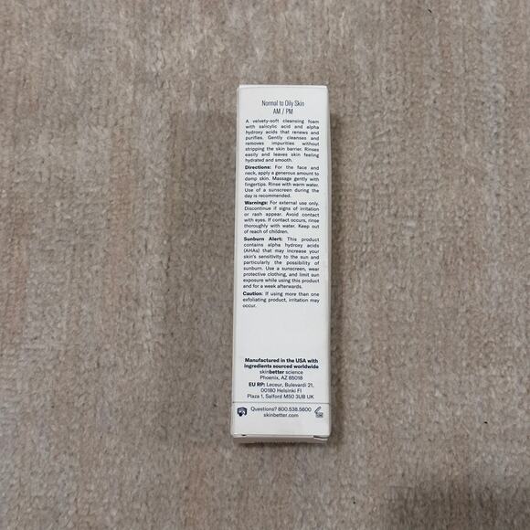 NEW SKINBETTER SCIENCE REFINING FOAM CLEANSER 5 FL OZ - Picture 2 of 3